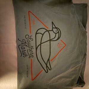 Mens Size XS Green Southern Marsh Tee Shirt